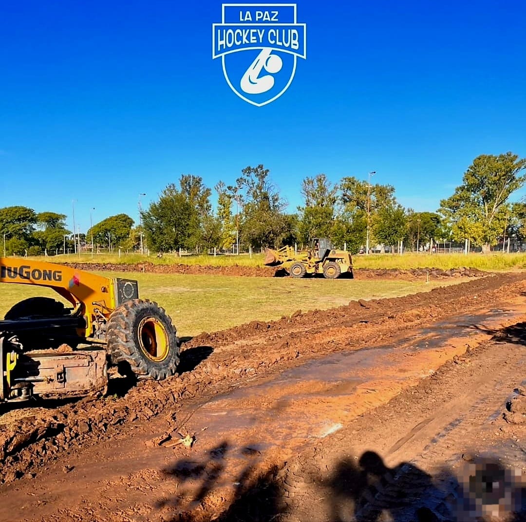 Iniciaron los trabajos de la primera cancha sintética de Hockey de La Paz